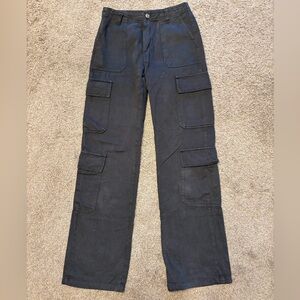 Zara women’s Charcoal cargo pant
